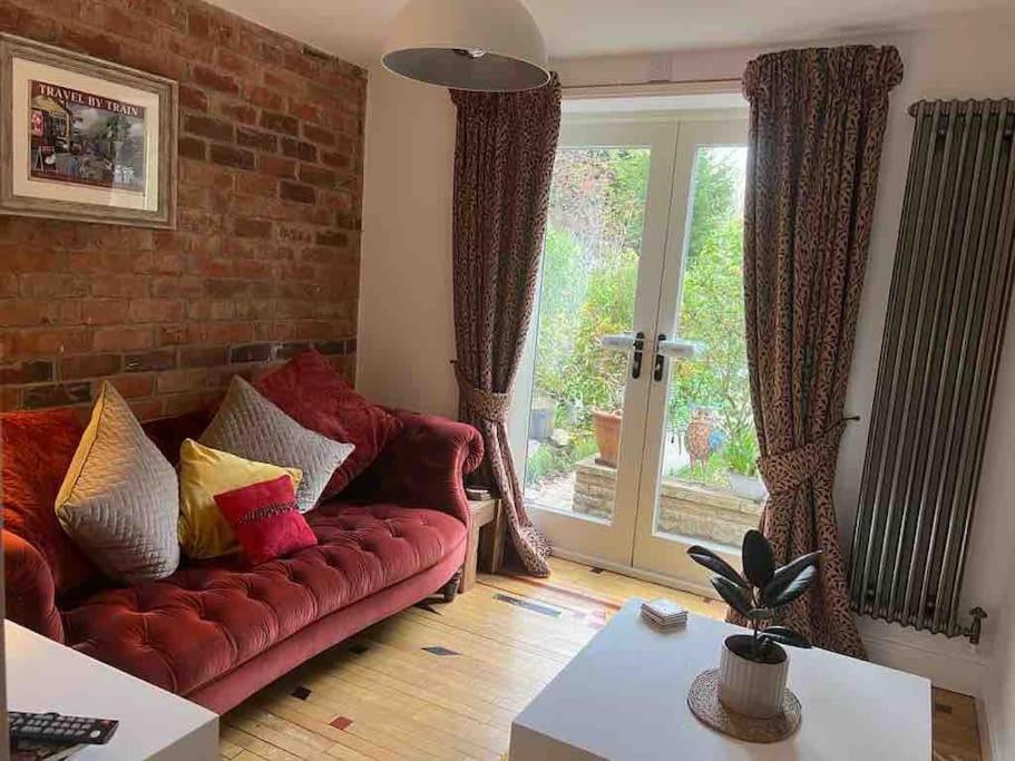 The Snug@Bournville Birmingham Bagian luar foto