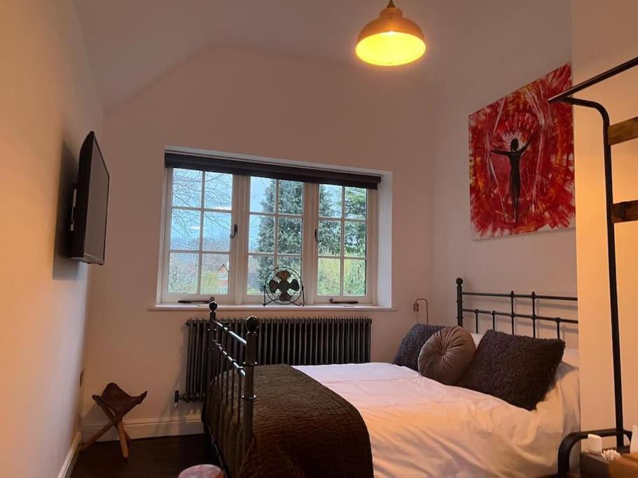 The Snug@Bournville Birmingham Bagian luar foto