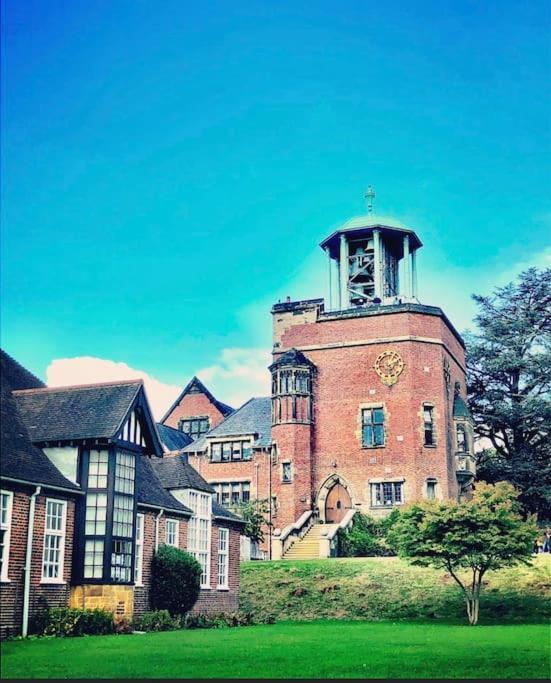 The Snug@Bournville Birmingham Bagian luar foto
